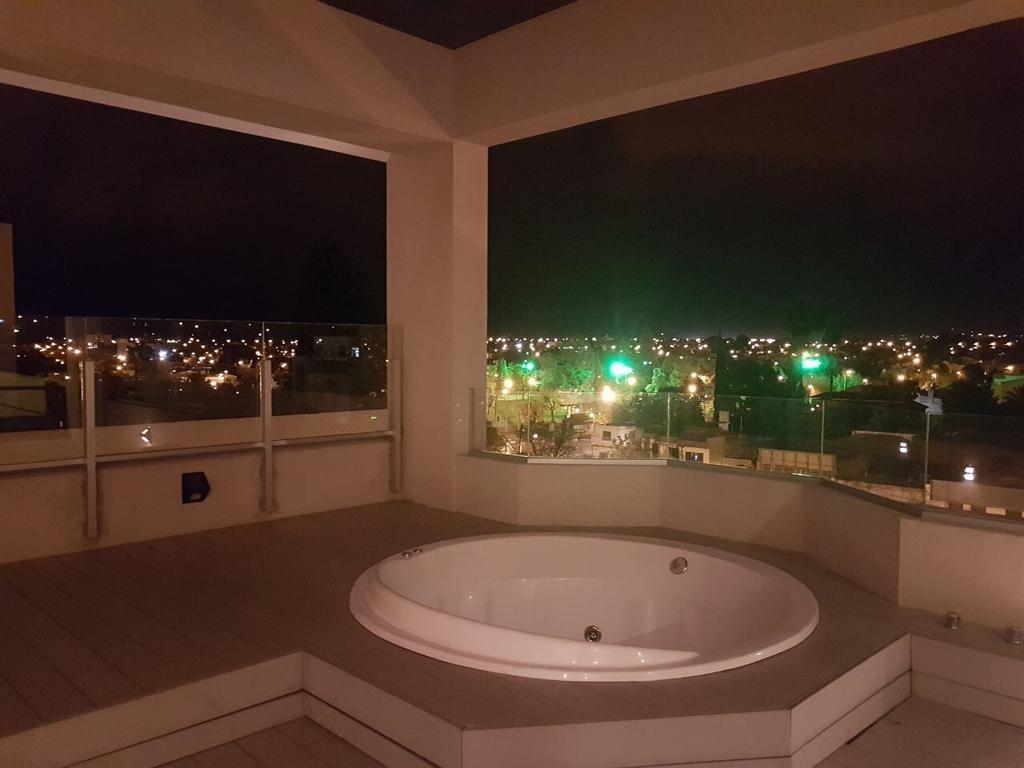 Apartamento Reyes Catolicos Сальта Экстерьер фото